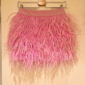 Purples Feather Mini skirt in perfect condition